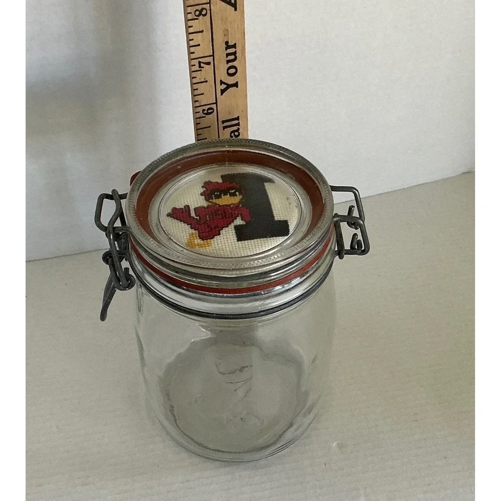 Iowa State Cyclones Glass Jar Cross Stitch Mascot Cy 0.75L Storage
